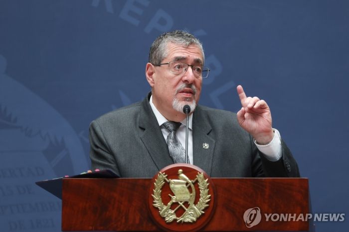 미, 과테말라에 50년만에 군사장비 지원…안보협력 재개 신호