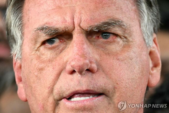 브라질 대법, '전자발찌' 前대통령에 가택연금·전화 압수 명령(종합)