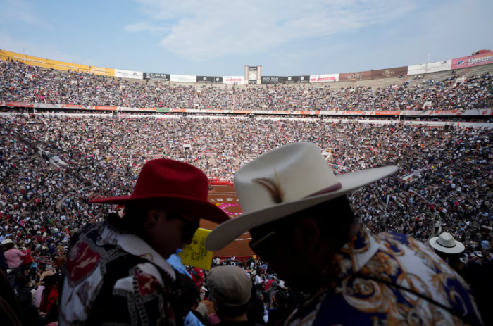 La plaza de toros México advierte de que las corri…