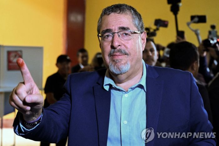 과테말라 대선서 '親中 좌파' 당선 이변…'1차 1위' 우파 고배(종합)