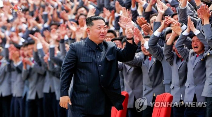 北김정은, 쿠바 호텔 폭발사고에 전문…"불행한 소식 깊은 위문"