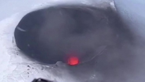 Villarrica volcano: Chile raises alert level as ac…