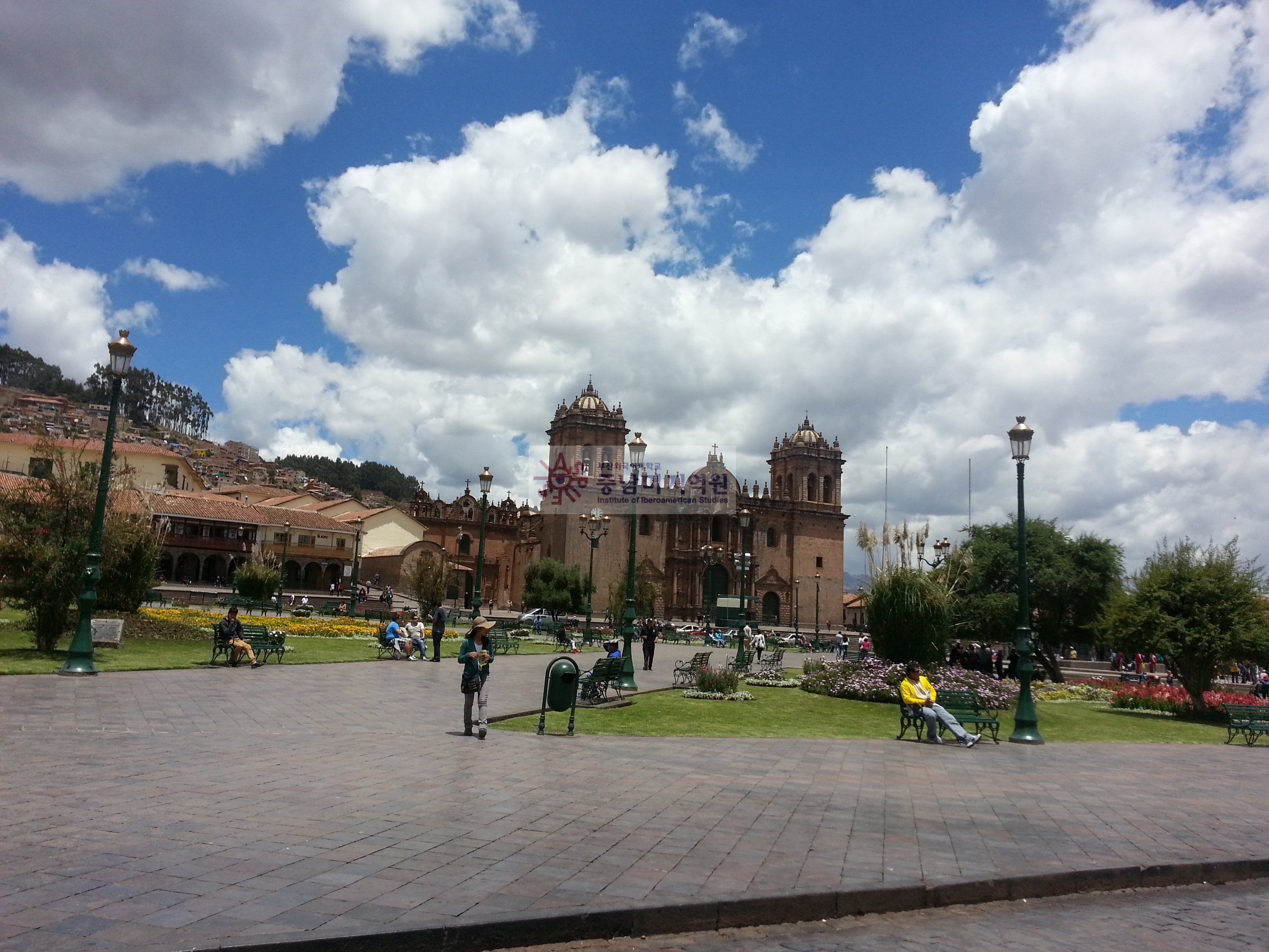 쿠스코 아르마스 광장에 있는 꼼빠니아 성당(Iglesia de la Compañía, Cu…